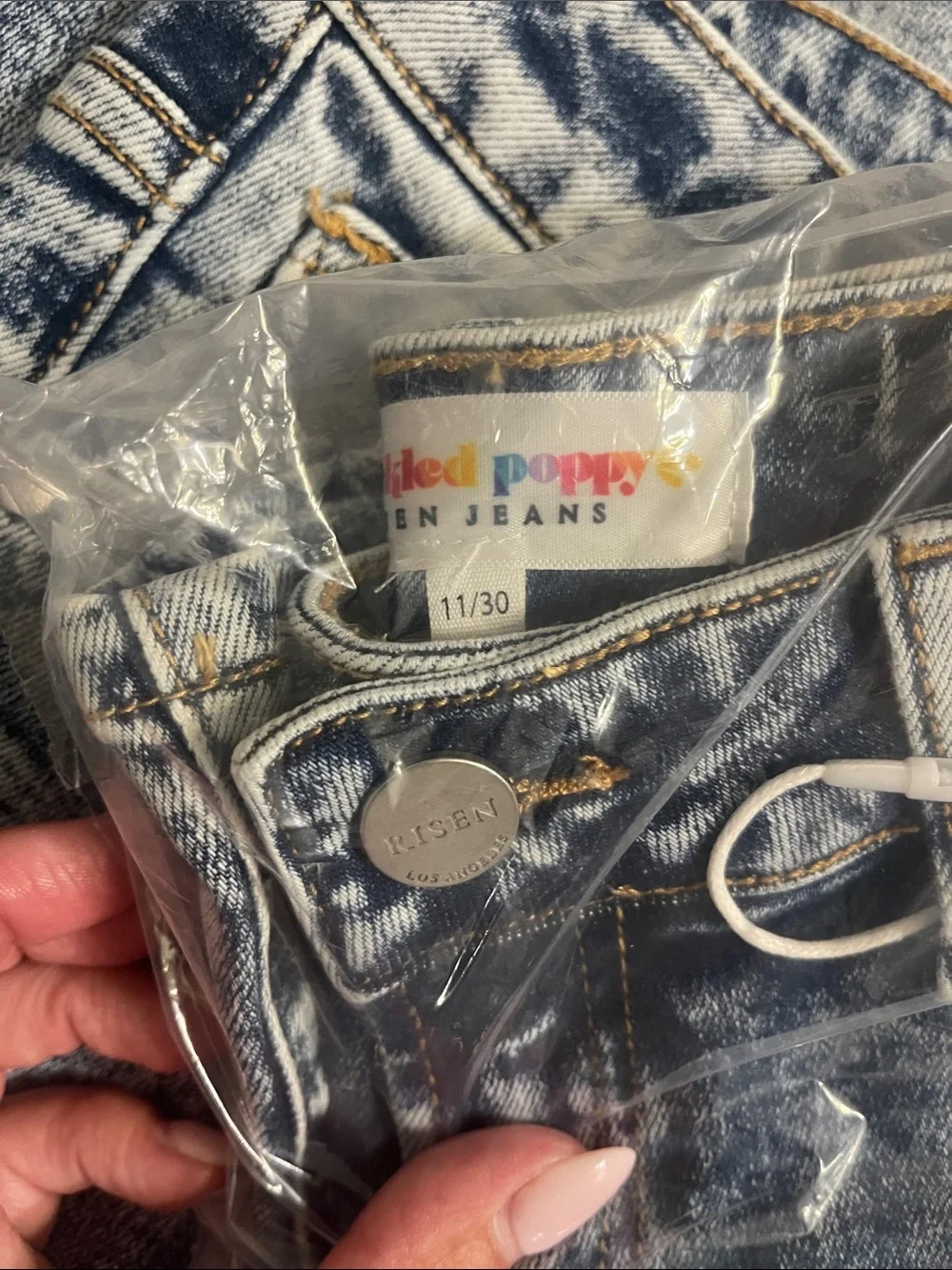 NWT RISEN JEANS - Picture 3 of 3